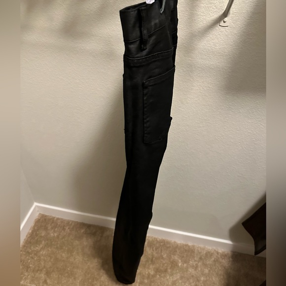 Super stylish Black Wax stacked pants from Vale Size 34 - Picture 2 of 4